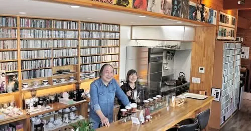 カフェ・コロポックル 2