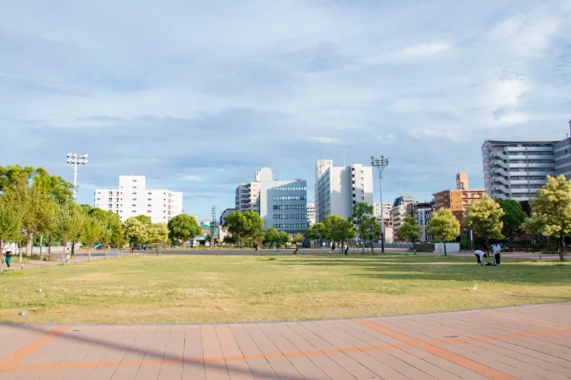 湊川公園