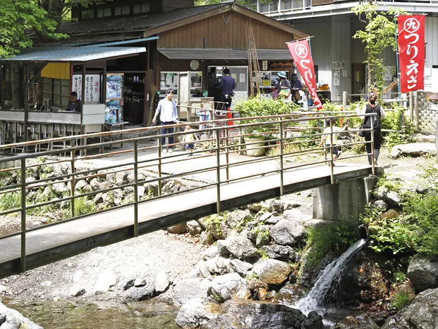 あしがくぼ渓谷国際釣場 2