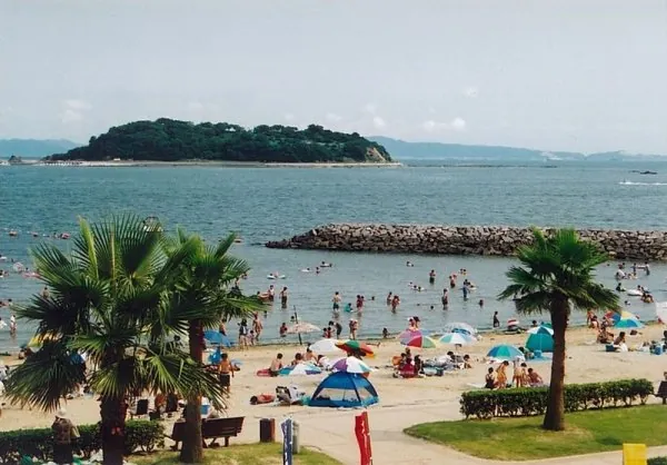 吉良ワイキキビーチ(宮崎海水浴場) 2
