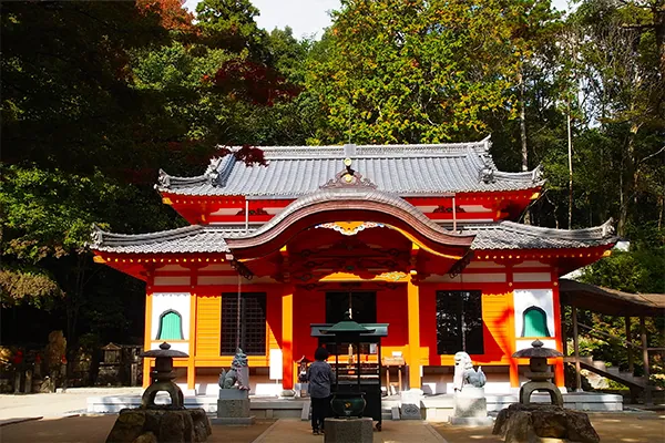 中山寺奥之院