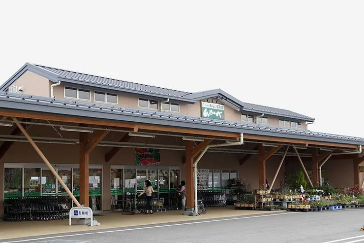 JAふくしま未来 みらい百彩館んめーべ