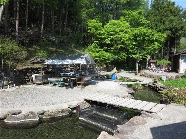 渓流釣り堀 ぼん天