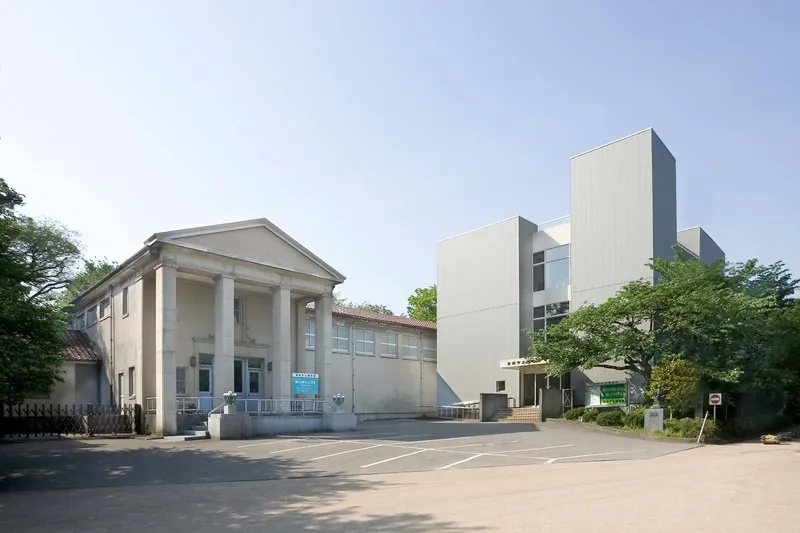 高岡市立博物館
