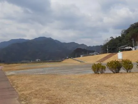 番匠川河川公園