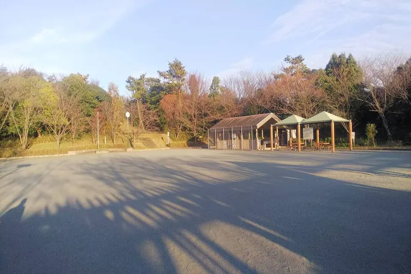 海のみえる岸岡山緑地 2