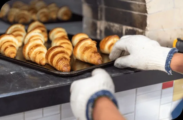 Boulangerie NAO（薪石窯工房YUZA） 1