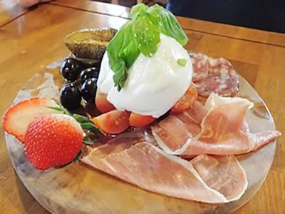 イルフォルノドーロ菊池本店 2