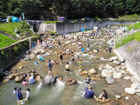止々呂美ふれあい広場