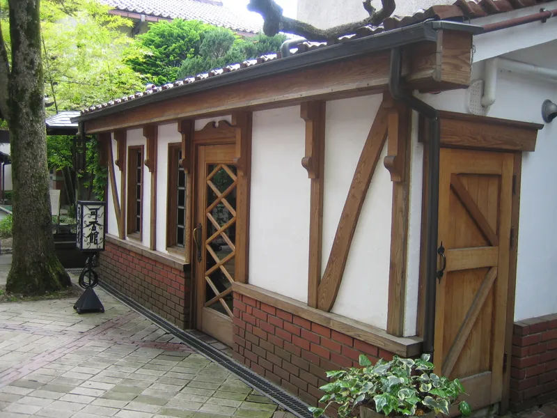 光原社可否館