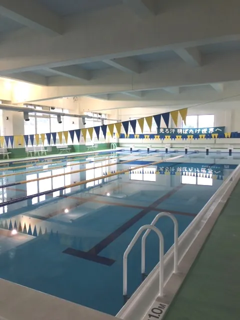 湯本屋内温泉プール