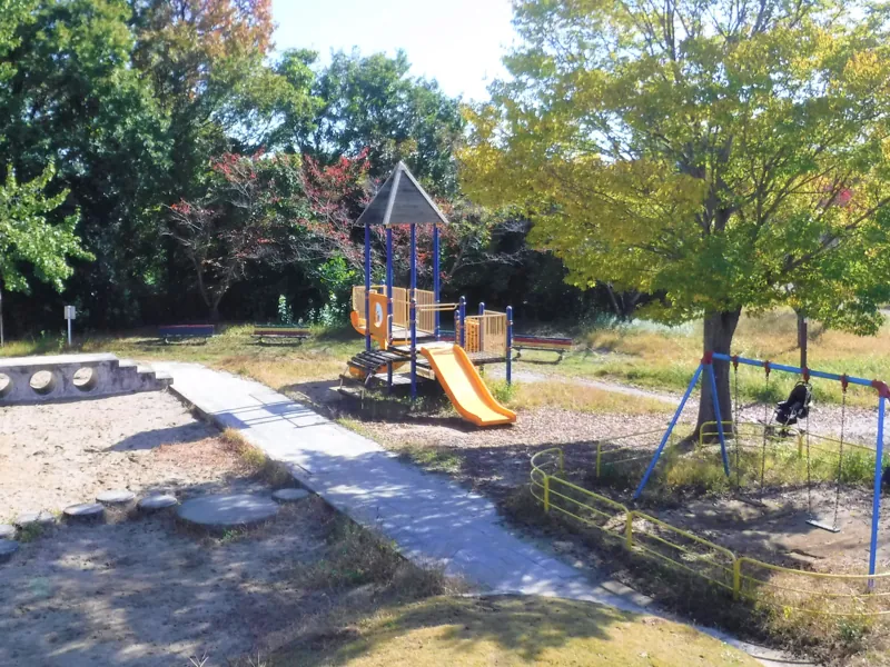 掖谷公園