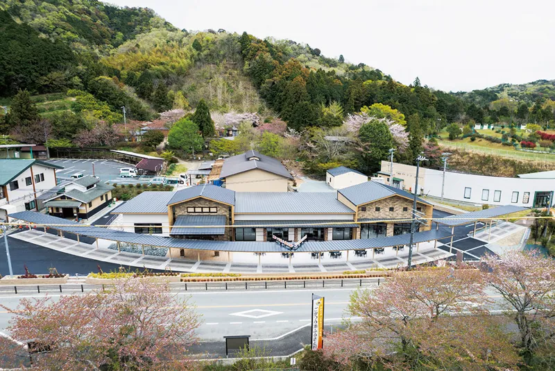ごかつら池ふるさと村