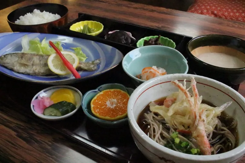 紅竹食堂 2
