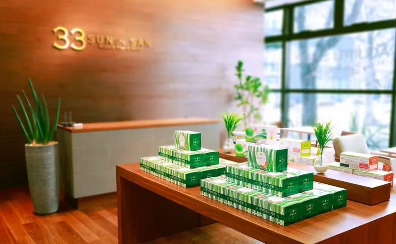 ３３ＣＡＦＥ　ＧＲＥＥＮ 1