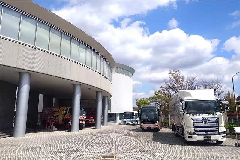 日野オートプラザ