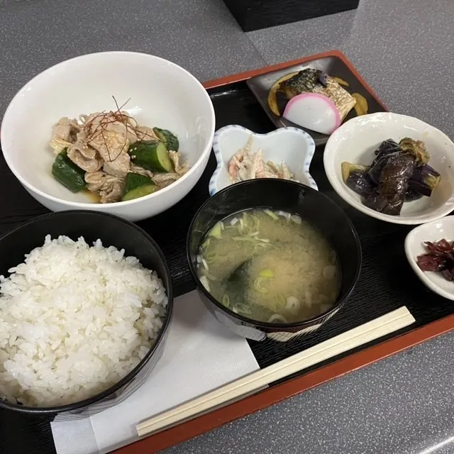 お食事の店 上林 1