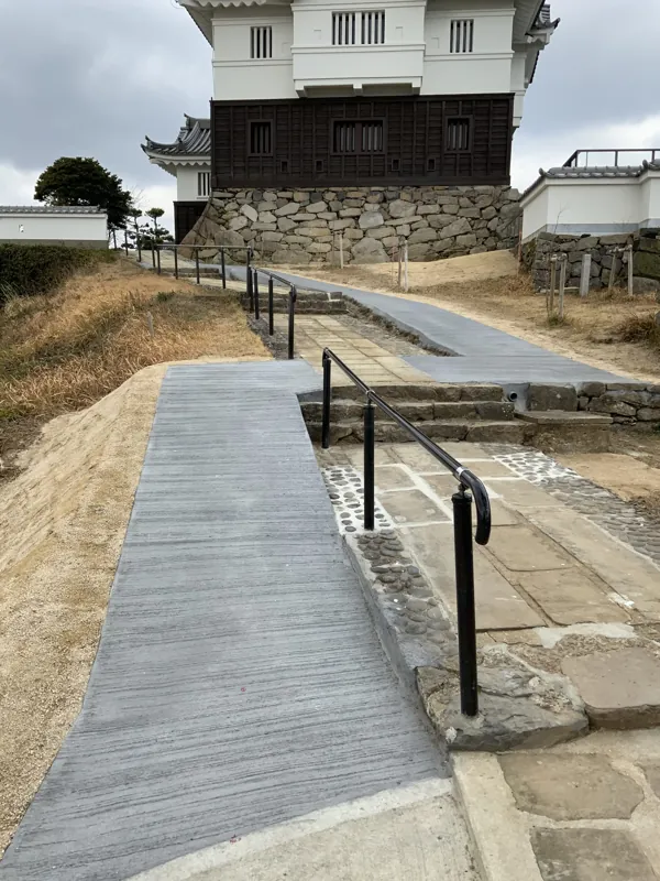 平戸城