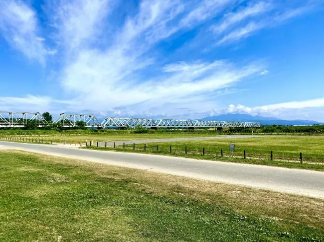 最上川中山緑地
