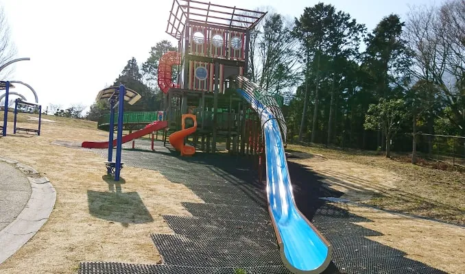 ごろごろ広場