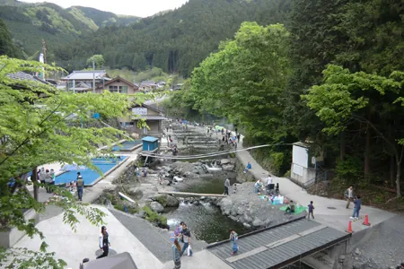 大丹波川国際虹ます釣り場