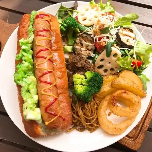 CAFE CAL SMILEY DOGS