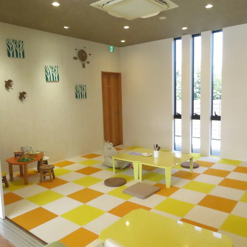 CAFE FLAT