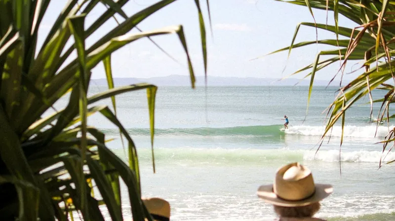 HOLIC surf school