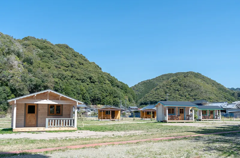 くれあそび〜とっておきの川遊びキャンプ場