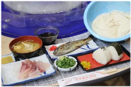 市営唐船峡そうめん流し 2