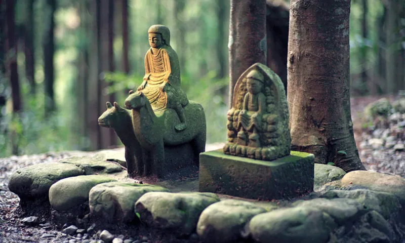 熊野古道 牛馬童子（道の駅 熊野古道中辺路から）