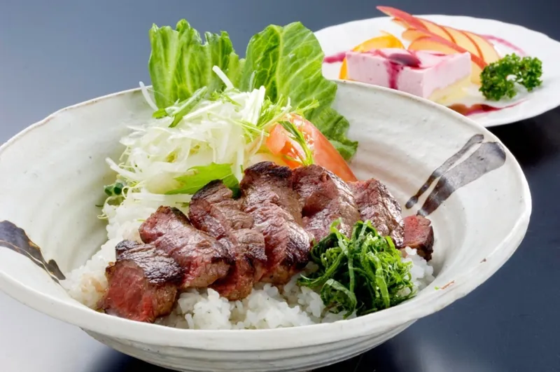 レストラン花菖蒲