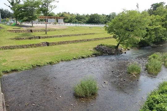 とみぱーく（河川公園）