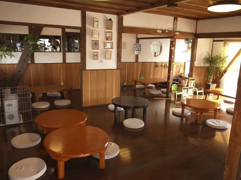 b-Cafe 1