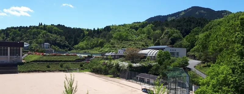 養父市立全天候運動場 いきいきドーム