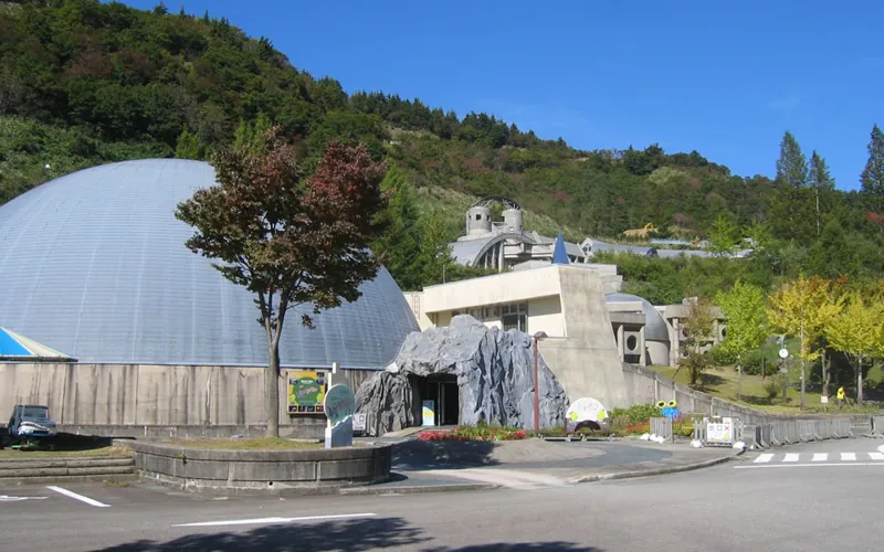 白山恐竜パーク白峰