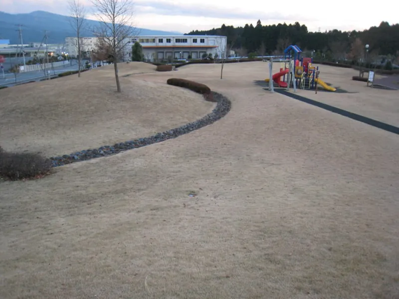 神場南公園 3