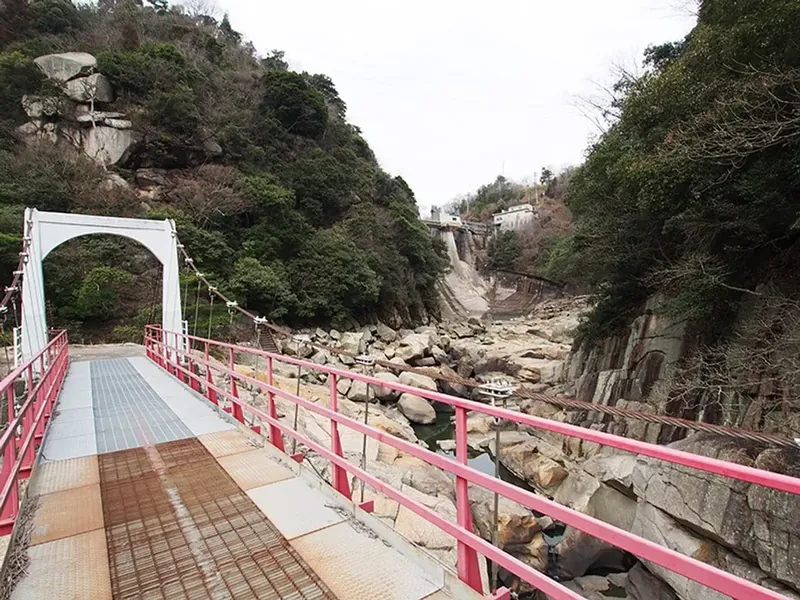 二級峡