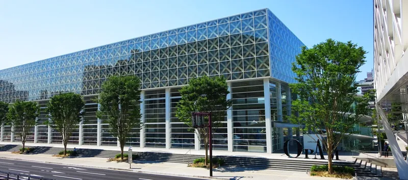 大分県立美術館