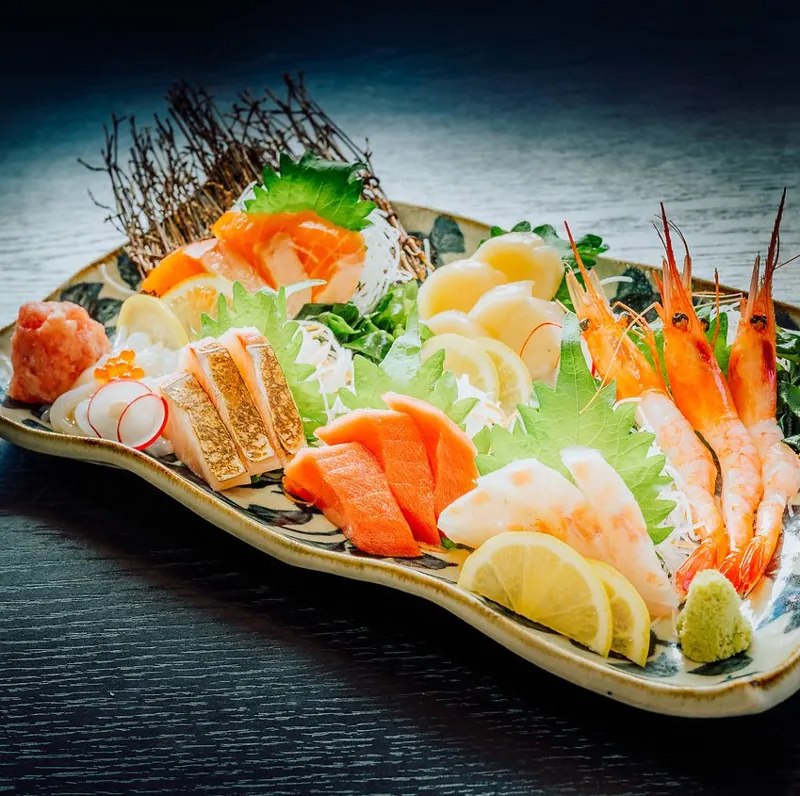 月見海鮮丼専門 菊藏