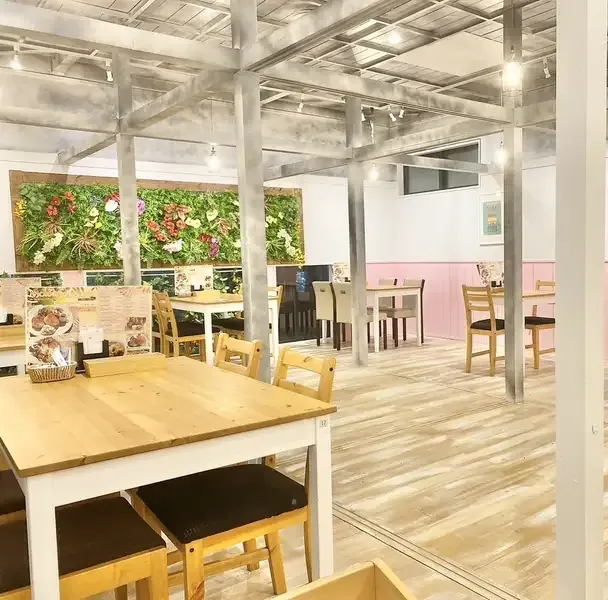 Hawaiian Cafe 魔法のパンケーキ岐南店