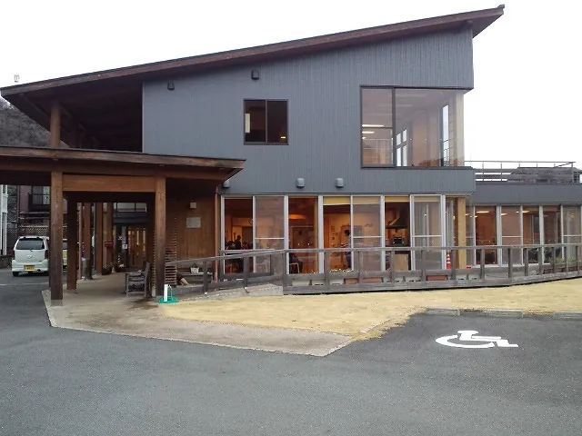 湯らっくす公園 3