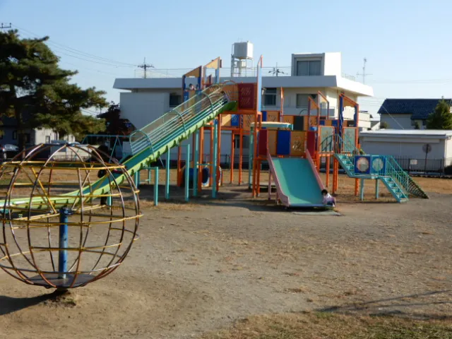 駅前児童公園