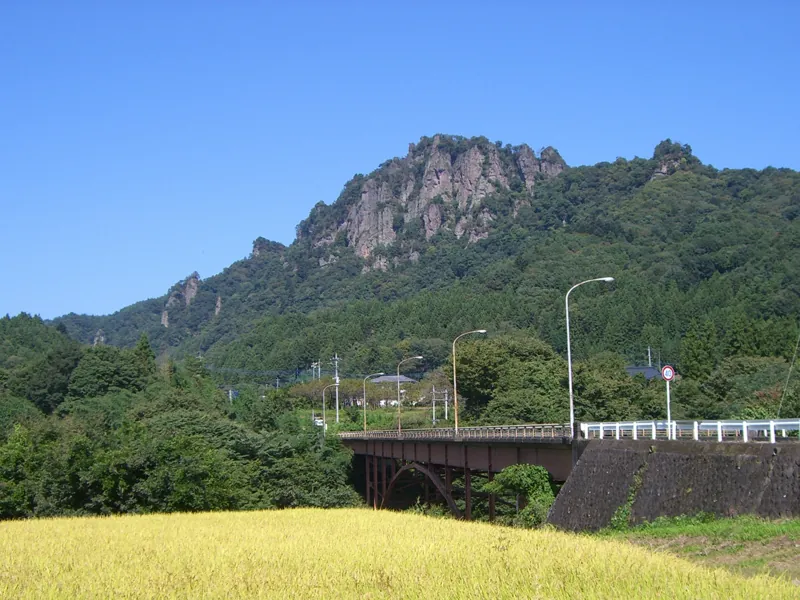 岩櫃山