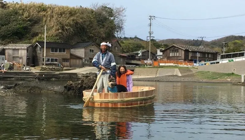 宿根木 はんぎり(たらい舟のりば)
