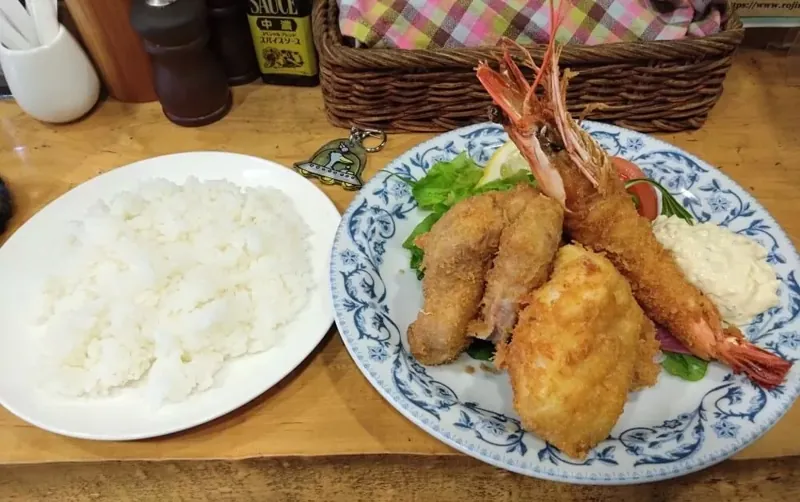 キッチンSAKANAYA 1