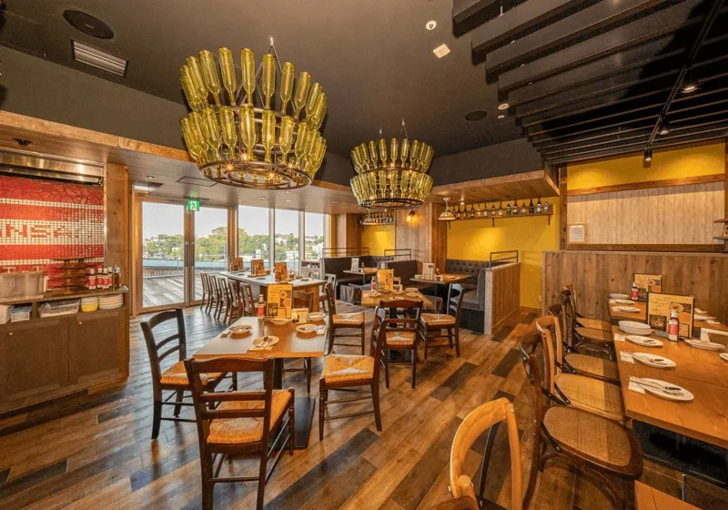 Italian Kitchen VANSAN 小山店